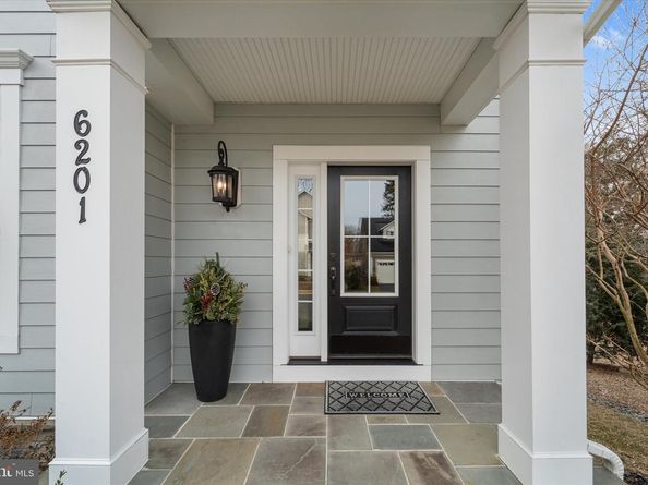 6201 Champion Oak Court, Falls Church VA 22044