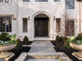 4433 Cathedral Avenue NW, Washington DC 20016