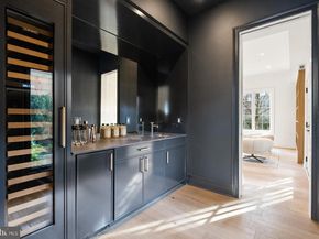 4433 Cathedral Avenue NW, Washington DC 20016