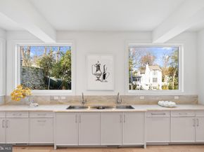 4433 Cathedral Avenue NW, Washington DC 20016