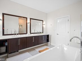 4725 Massachusetts Avenue NW, Washington DC 20016