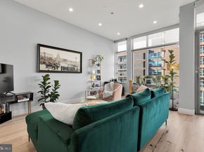 1390 V Street NW 303, Washington DC 20009