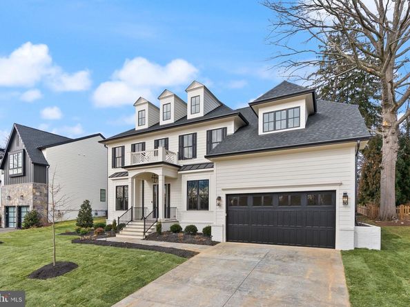 6613 31st Street N, Arlington VA 22213