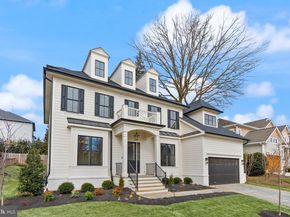 6613 31st Street N, Arlington VA 22213