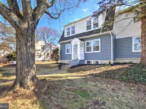 1081 Wynnwood Road, Abington PA 19001