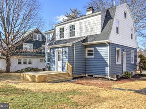 1081 Wynnwood Road, Abington PA 19001