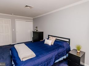 72 Thornridge Drive, Levittown PA 19054