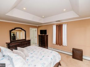 72 Thornridge Drive, Levittown PA 19054