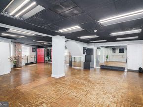 2541 S Clarion Street, Philadelphia PA 19148