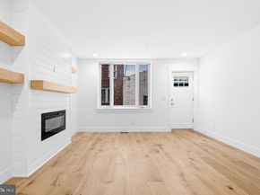 2049 E Letterly Street, Philadelphia PA 19125