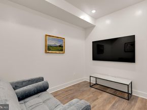 81 U Street NW A, Washington DC 20001