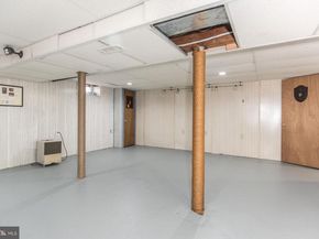 1036 Oakwood Drive, Warminster PA 18974