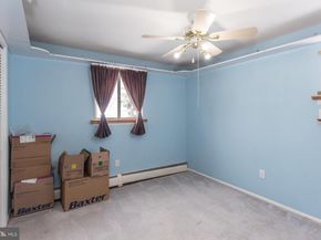 1036 Oakwood Drive, Warminster PA 18974