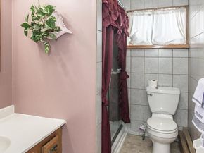 1036 Oakwood Drive, Warminster PA 18974