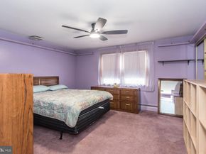 1036 Oakwood Drive, Warminster PA 18974