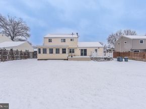 1036 Oakwood Drive, Warminster PA 18974