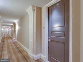 8220 Crestwood Heights Drive 1411, Mclean VA 22102