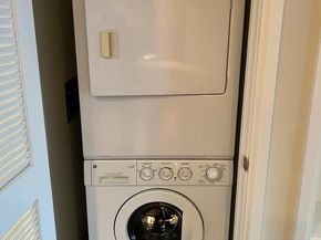 8220 Crestwood Heights Drive 1411, Mclean VA 22102