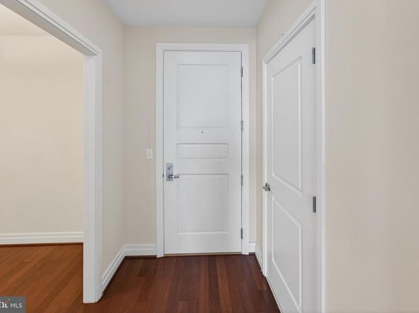 8220 Crestwood Heights Drive 1411, Mclean VA 22102