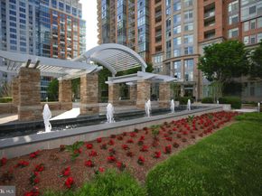 8220 Crestwood Heights Drive 1411, Mclean VA 22102