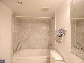 3800 Powell Lane 1121, Falls Church VA 22041