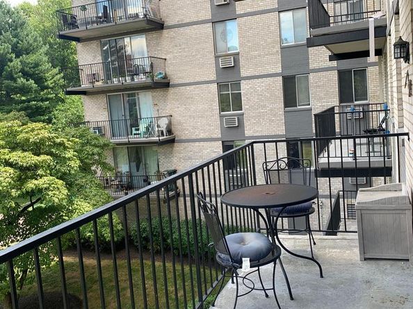 3245 Rio Drive 307, Falls Church VA 22041