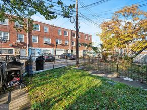 331 N 10TH Street, Darby PA 19023