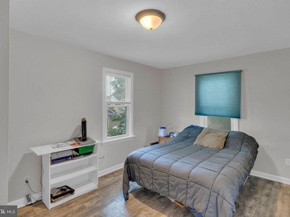 110 Woodlawn Avenue, Willow Grove PA 19090