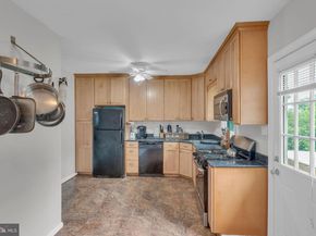 110 Woodlawn Avenue, Willow Grove PA 19090