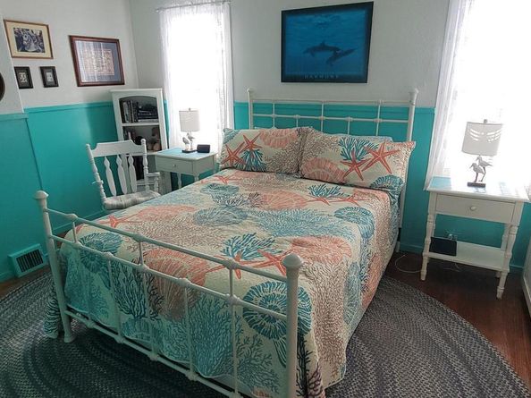 8088 Fairview Street, Philadelphia PA 19136