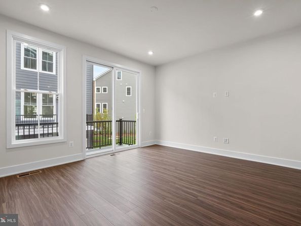 2676 River Birch Road, Herndon VA 20171