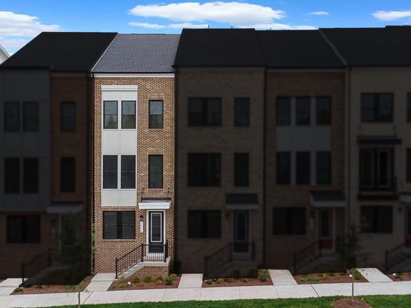 2676 River Birch Road, Herndon VA 20171