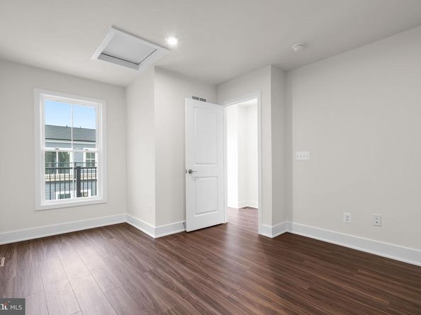 2676 River Birch Road, Herndon VA 20171