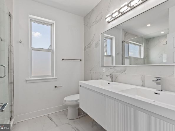 2227 League Street, Philadelphia PA 19146