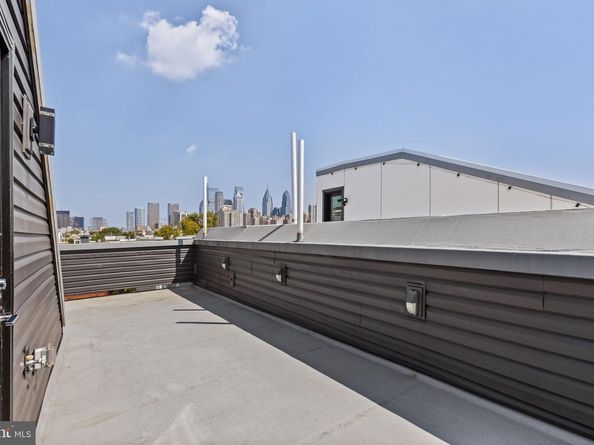 2227 League Street, Philadelphia PA 19146