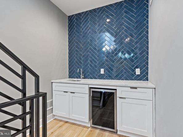 2227 League Street, Philadelphia PA 19146