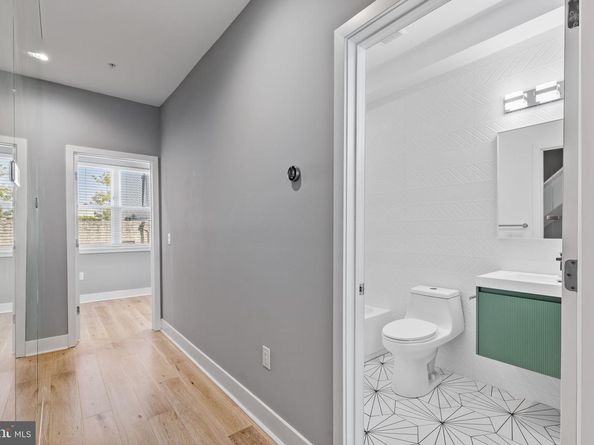 2227 League Street, Philadelphia PA 19146