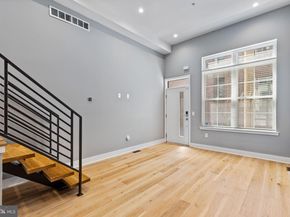 2227 League Street, Philadelphia PA 19146