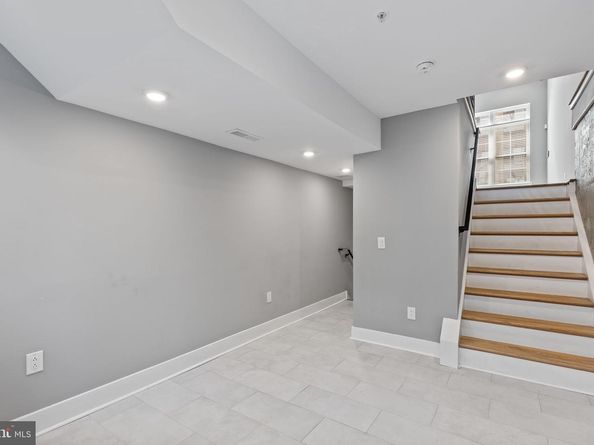 2227 League Street, Philadelphia PA 19146