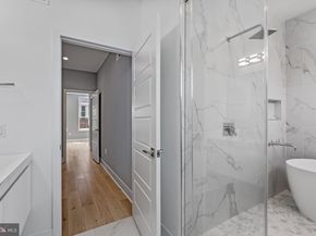 2227 League Street, Philadelphia PA 19146