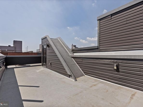 2227 League Street, Philadelphia PA 19146