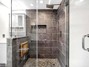 1407 E Abingdon Drive 1, Alexandria VA 22314