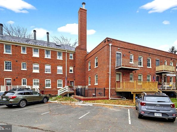 1407 E Abingdon Drive 1, Alexandria VA 22314