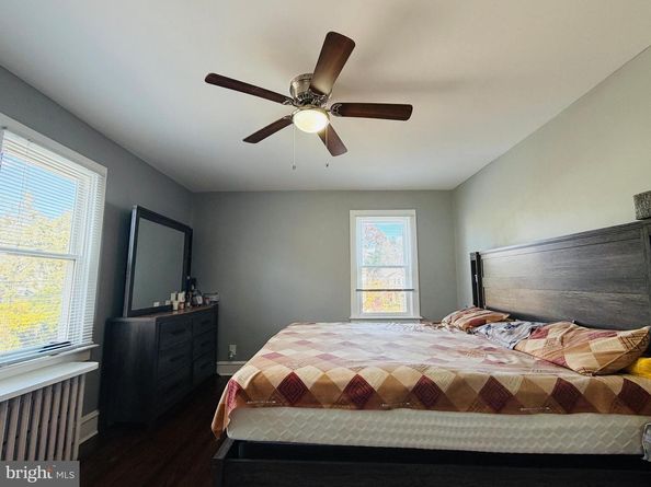 88 W Plumstead Avenue, Lansdowne PA 19050