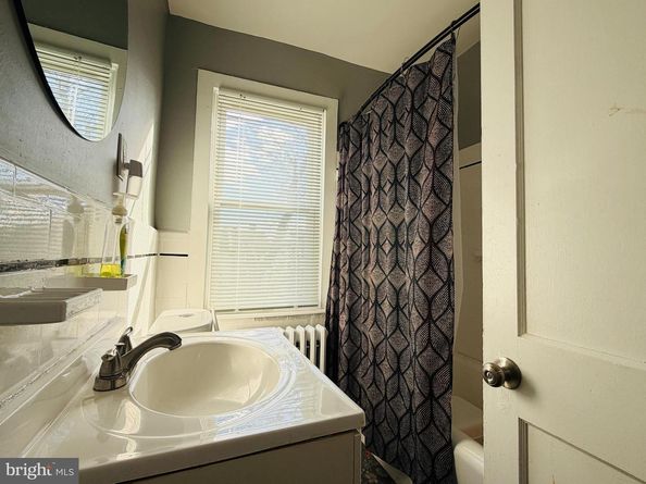 88 W Plumstead Avenue, Lansdowne PA 19050