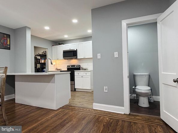 88 W Plumstead Avenue, Lansdowne PA 19050