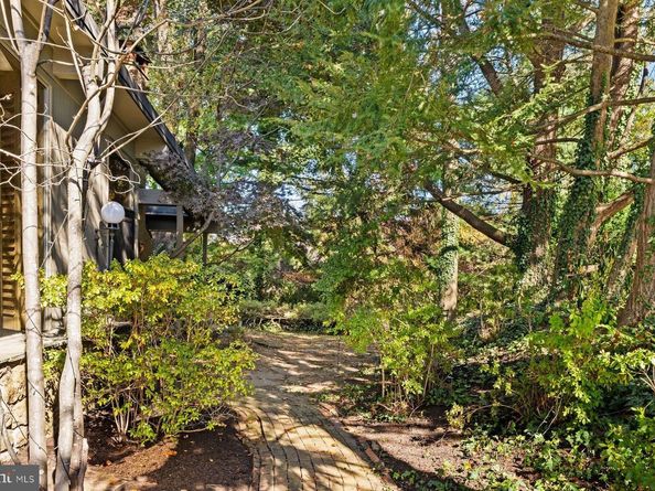 809 Church Road, Elkins Park PA 19027