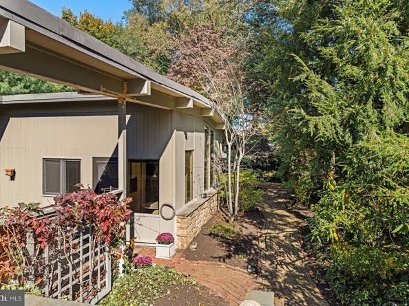 809 Church Road, Elkins Park PA 19027