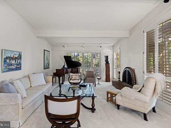 809 Church Road, Elkins Park PA 19027