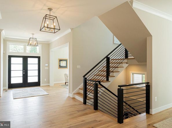 7205 Bayside Court, Mclean VA 22101